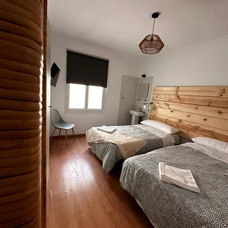 Hostal Atuaire Home En El Centro De Burgos Exterior photo